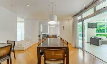 Imagem 7: Casa no Parco Dei Principi, 04 Suítes, 06 Vagas, Piscina Aquecida, Cascatinha, Curitiba