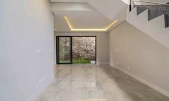 Imagem 6: Casa dos Seus Sonhos no Pilarzinho Modernidade e Segurança em Condomínio Fechado