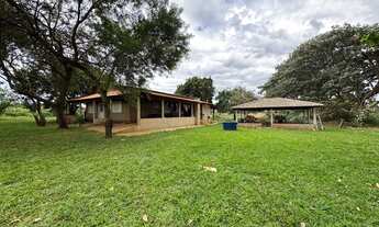 Imagem: Chácara a venda na DF-100 com 13 hectares