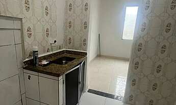 Imagem 5: Kitnet lado praia, sem garagem, imóvel pequeno (21m²