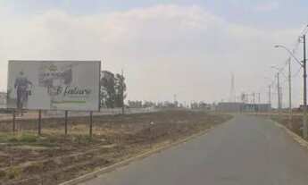 Imagem 3: 932m2 / 4 Lotes Comerciais Juntos / 22mx42m / Frente p 2 Ruas / R$ 1Mi (Permuta 50%