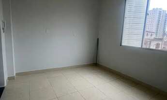 Imagem 3: Kitnet lado praia, sem garagem, imóvel pequeno (21m²