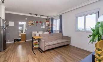 Imagem 3: Apartamento a venda com planejados. sala ampliada e condomínio club na região de Pirituba