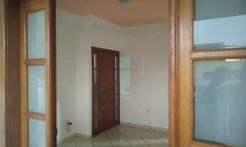 Imagem 6: Casa Avenida Principal Barcelona (Pintura Nova