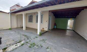 Imagem 2: Casa em lote de 360M² com registro e escritura, em avenida principal