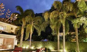 Imagem 4: Casa duplex de 280 m2, situada em condomínio de local agradável e tranquilo com segurança