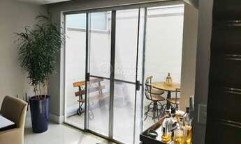 Imagem 4: Casa em condomínio à venda no bairro Saúde de 3 dormitórios, 1 suite e 2 vagas