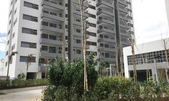 Imagem: More a 200 metros do metrô no maravilhoso