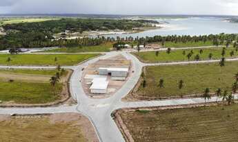 Imagem 2: Oportunidade! Lote residencial em espetacular condomínio-clube às margens da Lagoa do Bonf