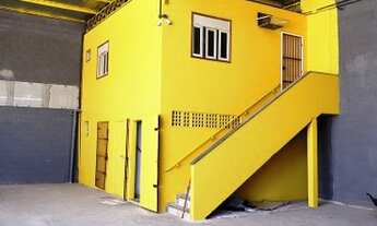 Imagem 4: Galpão em Jardim Limoeiro com 450 metros e pátio