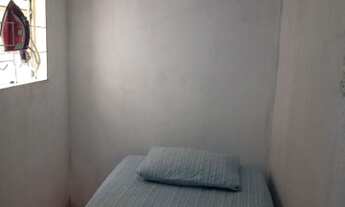 Imagem 7: Qr 401 casa 02 qts mais 01 cômodo lateral ao lado da av,401/403 vlr 210.000