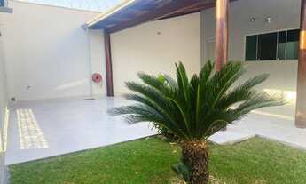 Imagem 3: Casa para venda possui 245 metros quadrados com 3 quartos em Loteamento Celina Park - Goiâ