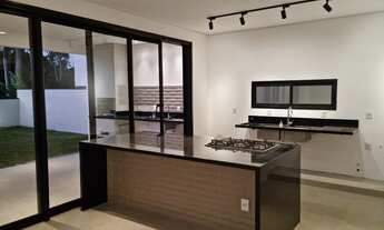 Imagem 5: Casa para venda possui 250 metros quadrados com 3 quartos no Residencial Brisas da Mata