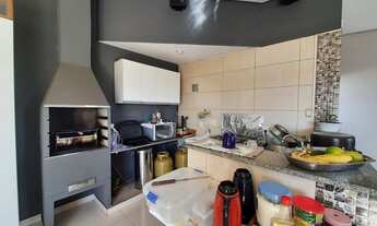 Imagem 4: Imóvel e Terreno Amplo de Esquina à Venda