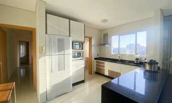 Imagem 3: Apartamento para venda possui 140 metros quadrados com 3 quartos em Agronômica - Florianóp