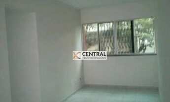 Imagem 7: Apartamento com 3 dormitórios para alugar, 78 m² por R$ 2.200,00/mês - Costa Azul - Salvad