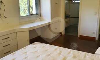 Imagem 6: Sobrado em condomínio de alto padrão de 1100m² - Morumbi