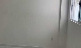 Imagem 5: Apartamento com 2 quartos, varanda, à 200 metros do mar, rua asfaltada, excelente acabamen