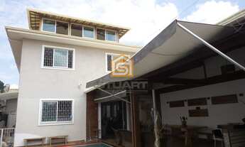 Imagem 2: Casa 360m² com 4 quartos, 2 suítes e 3 vagas