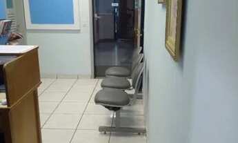 Imagem 2: Oportunidade Imperdível: Sala Comercial Disponível para Venda e Locação á 3 minutos do met