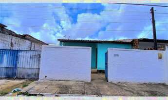 Imagem 6: Casa com 2/4 e 1 banheiro e grande quintal, à venda no Conjunto Residencial José Dubex Leã