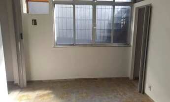 Imagem 2: Alugo excelente apartamento, térreo, na Rua Ivo do Prado, Centro de Campo Grand