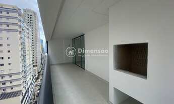 Imagem: Amplo apartamento com vista mar em itapema