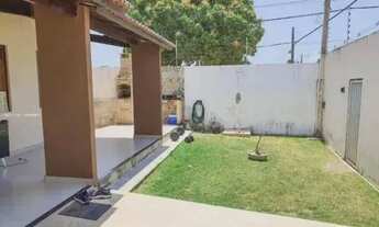 Imagem: Casa para venda com 2 quartos em Bairro