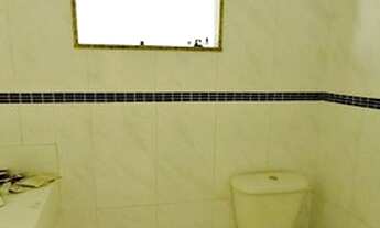 Imagem 4: Casa de condomínio para venda possui 329 metros quadrados com 4 quartos