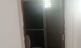 Imagem 4: Vendo apt no Pitangueiras 1 na estrada de Ribamar * passando o Yang Park