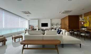 Imagem 6: Apartamento para venda com 204 metros quadrados com 4 quartos em Horto Florestal - Salvado