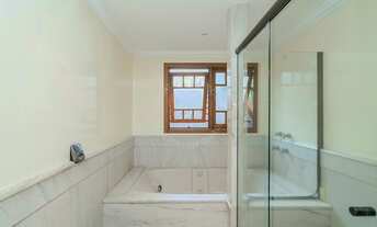 Imagem 6: PORTO ALEGRE - Casa de Condomínio - Três Figueiras