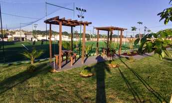 Imagem 2: Casa no condomínio Jardim Veneza c/ 194 m² com 3 suítes plenas