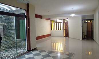 Imagem 2: Casa -Atalaia Casa com 4 dormitórios