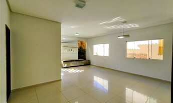 Imagem 3: Casa de 3 quartos com suíte em Condomínio Fechado