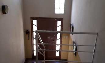 Imagem 5: Casa para venda possui 200 metros quadrados com 4 quartos em Aeroporto - Juiz de Fora - MG