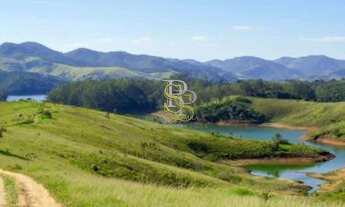 Imagem 2: Chácara À Venda em Condomínio Fechado em Piracaia/SP