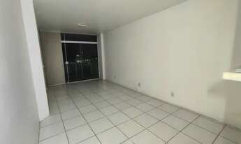 Imagem 3: Oportunidade Apto na Glória c/ 2quats, send 1 suíte, 1vg, amrs plnjds, vrnd