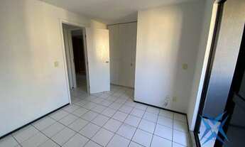 Imagem 2: Apartamento com 2 dormitórios à venda, 70 m² por R$ 459.000,00 - Praia de Iracema - Fortal