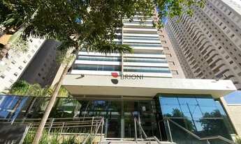 Imagem 2: Apartamento alto padrão, com 195m², 3 quartos/suíte, à venda no Edifício Triomphe em Ribei