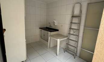 Imagem 6: Loja em frente ao Sonda supermercados dois andares