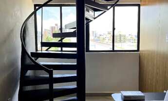 Imagem 7: Cobertura duplex mobiliada com área de lazer privativa à 300 do mar do Bessa