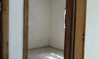 Imagem 2: Aluga-se casas em barra de jangada na rua jupiara número 365 fone *