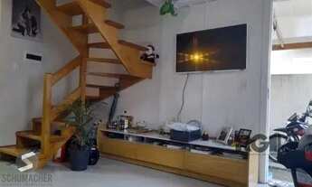 Imagem 4: Casa em Porto Alegre, no bairro Ponta Grossa, com 2 dormitório(s), e 2 banheiros