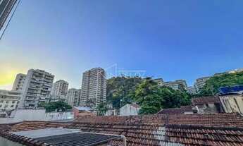 Imagem: Apartamento / Residencial / Catete