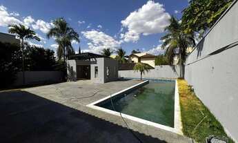 Imagem 3: Sobrado para aluguel e venda tem 390 metros quadrados com 4 quartos em Jardins Paris - Goi