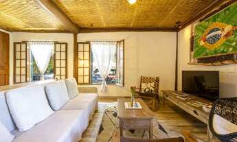 Imagem 2: Casa para locação em Praia da Baleia com 5 quartos, sendo 5 suítes , 250m²