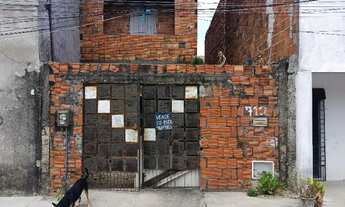 Imagem: Casa rua pública