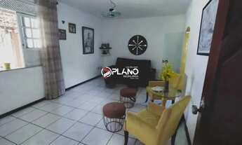 Imagem 4: EXCELENTE CASA À VENDA NO BAIRRO CAPUCHINHOS RUA FREI AURELIANO!