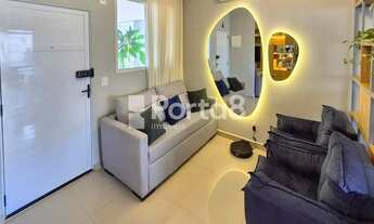 Imagem 2: Residência Funcional com Escritório no Condomínio Parque Lombardia: Duas Vagas de Garagem